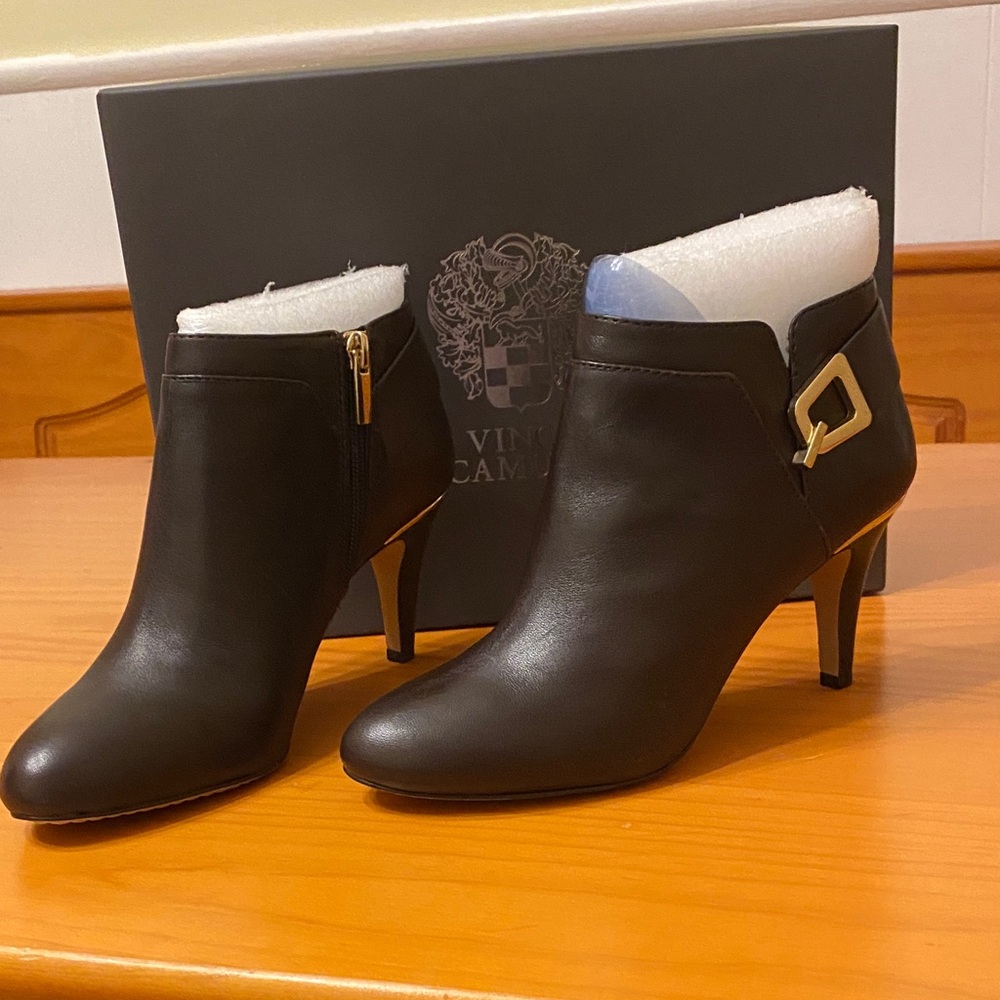 Vince Camuto Women's Brown Ankle Booties - Picture 10 of 11